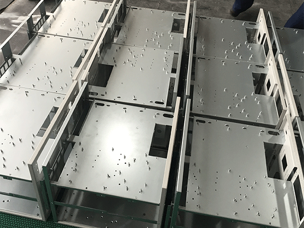 機(jī)柜、機(jī)箱
